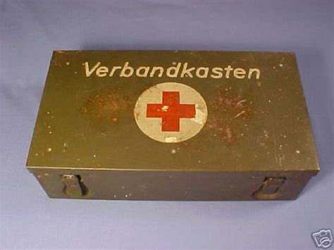 WWII WW2 German First Aid Kit Verbandkasten 1940 Case Box 